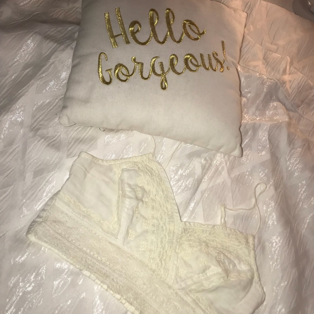 American Eagle crop top